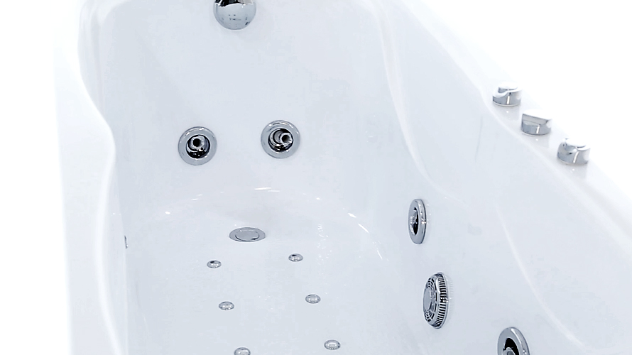 ЭММА-150 акриловая гидромассажная ванна